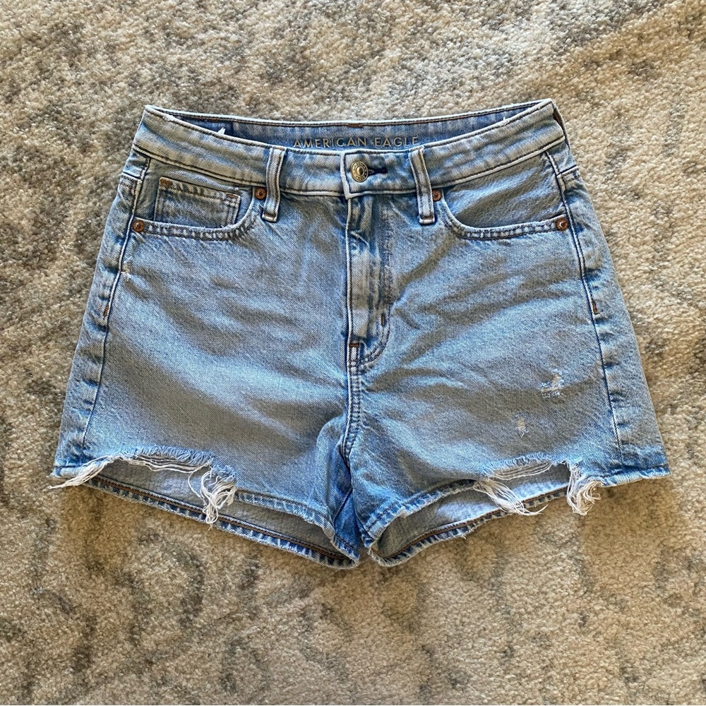American Eagle Mom Short - Size 2
